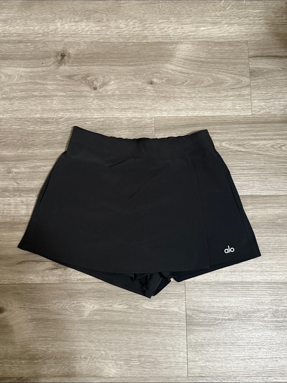 ALO Yoga Black Clubhouse Skort